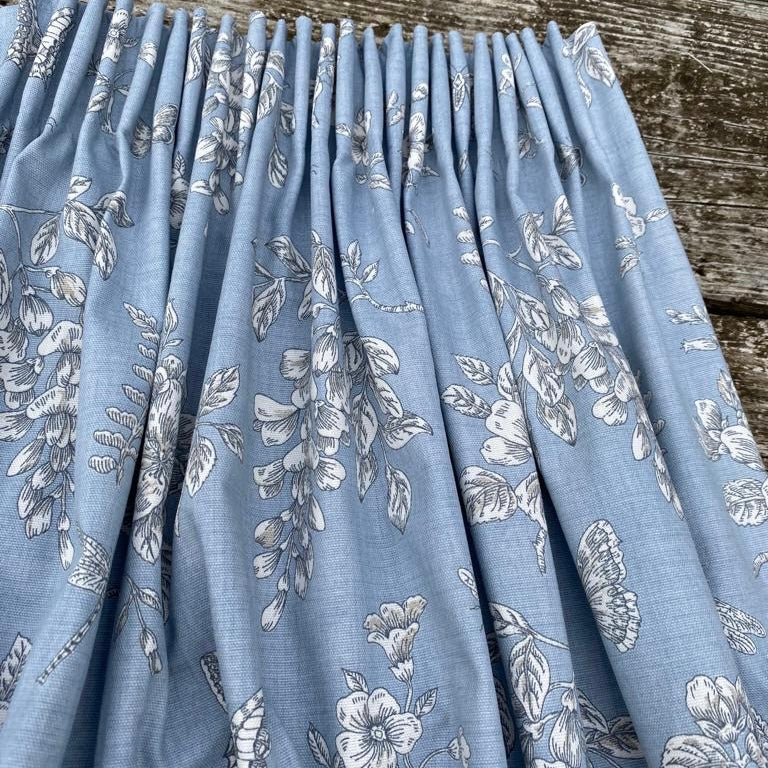 Beginners Curtain Making Class Tues 23rd April 2024